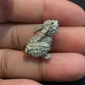 Vintage Carolee Sparkling Crystal Bunny Brooch